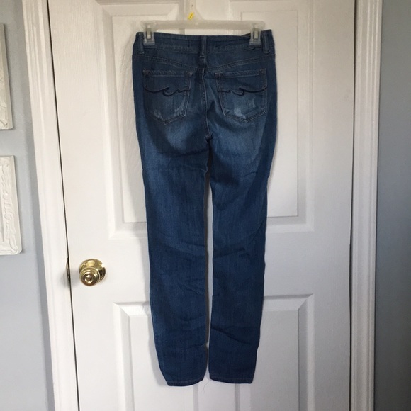 4 for $20 WAX SKINNY DISTRESSED JEANS WITH STRETCH - Picture 7 of 7